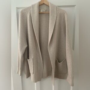 Wilfred Merino Wool Boyfriend Cardigan (Off White) - size Small/Medium
